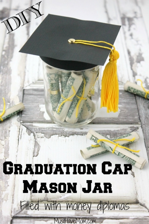DIY-Graduation-Cap-Mason-Jar-Filled-With-Money-Diplomas